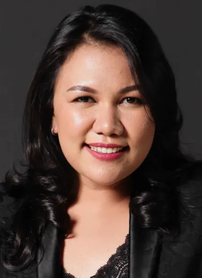 Stefanny O. Simorangkir, lawyer